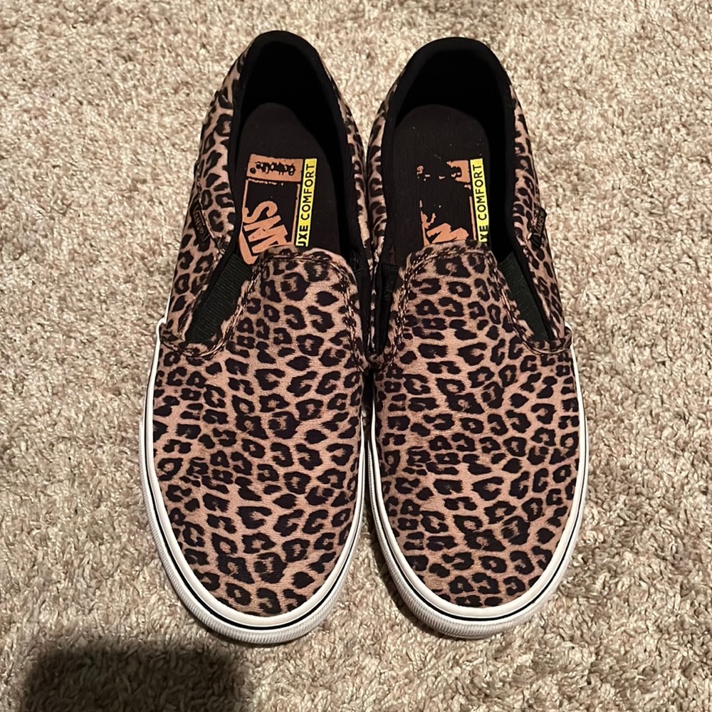 Vans Asher Slip-On Shoes: Leopard Print Comfort Deluxe